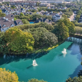 Lake Area at Knox at Shadowlake 